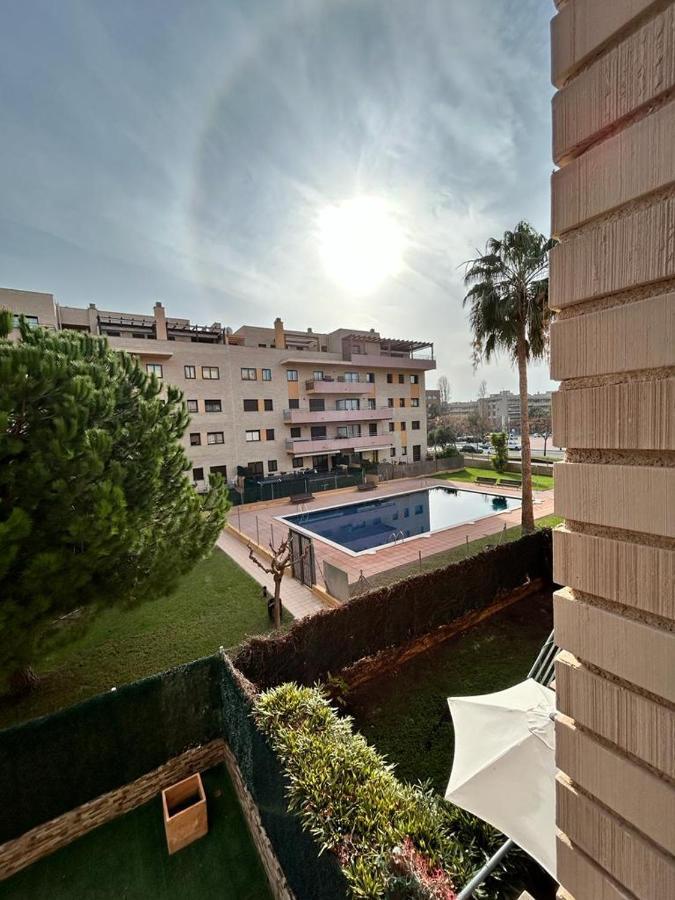 Apartamentos Los Tulipanes Salou Kültér fotó